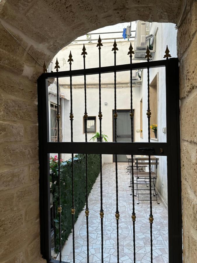 Del Carmine 23 Hotel Bari Kültér fotó